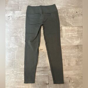 Alphalete Amplify Leggings in Dark Gray in size USWXL